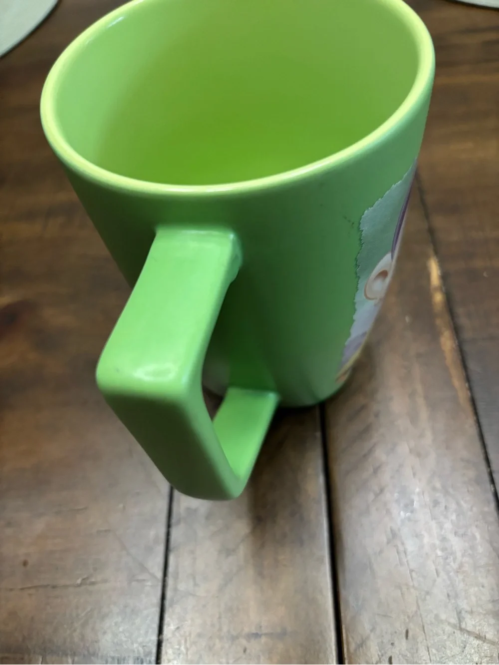 Large green ceramic Disney store dopey Snow White mug holds 18 ounces